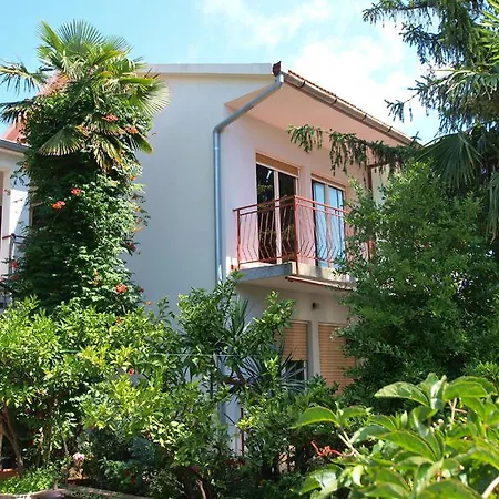 Roza 712 Apartment