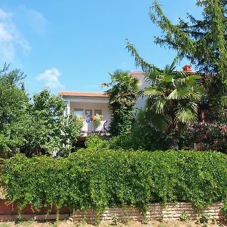 Apartment Roza 712 *
